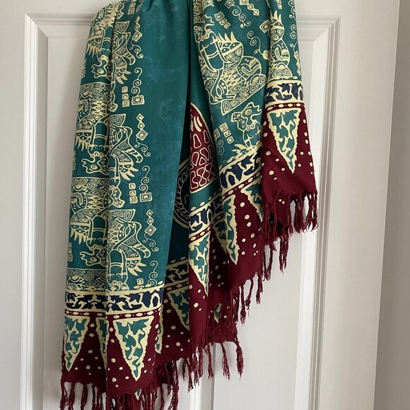 NWOT Scarf/Pashmina Multicolor with Fringe - Picture 6 of 6